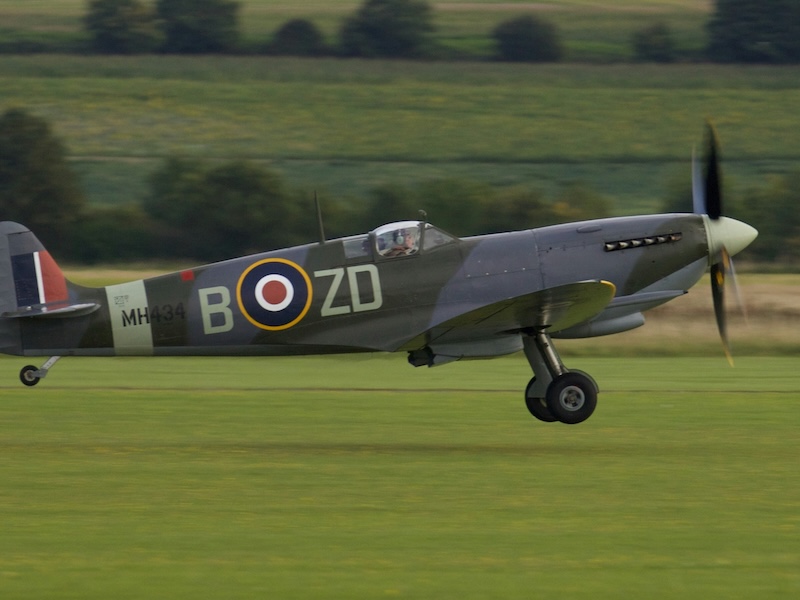 Imperial War Museum Duxford — historic aircraft on display